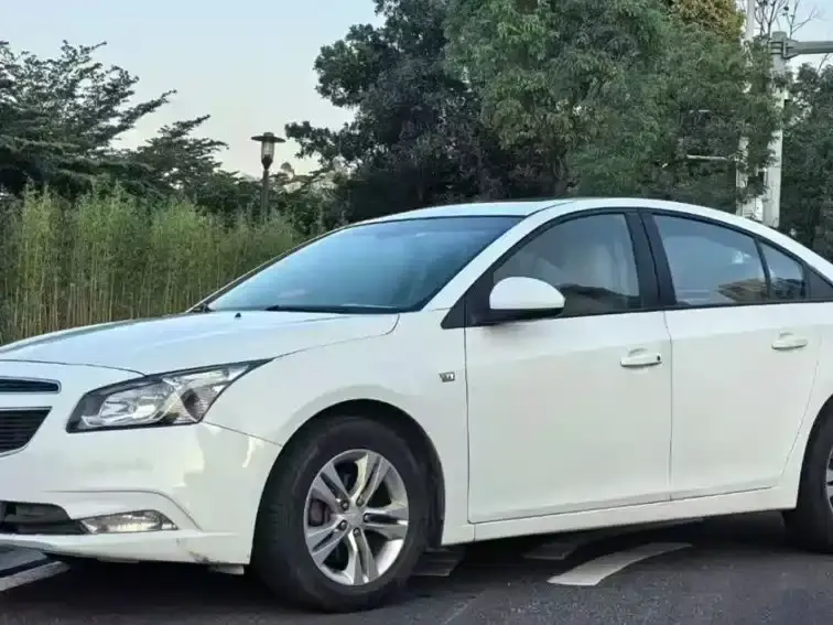 Chevrolet Cruze, 2014