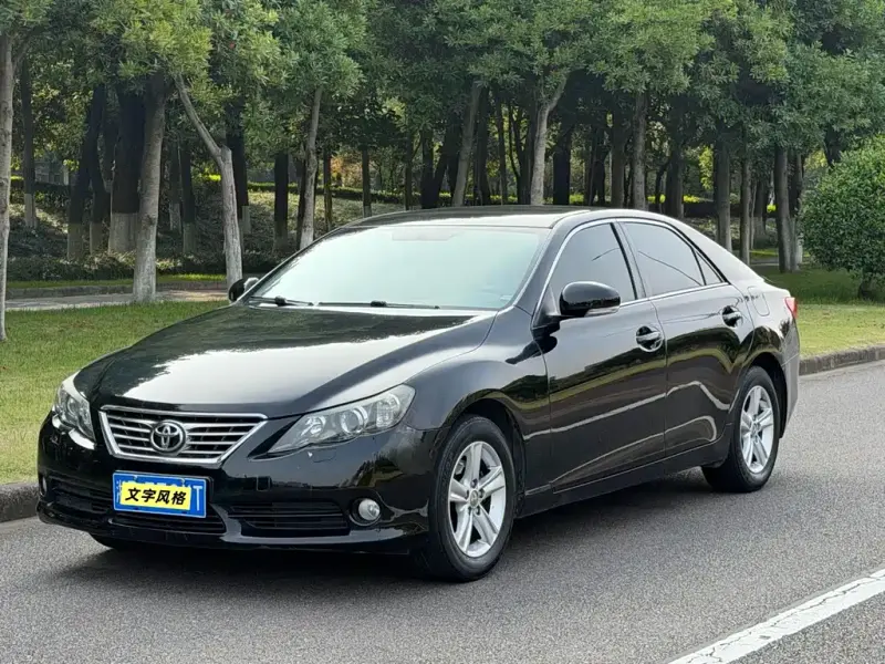 Toyota Reiz, 2012