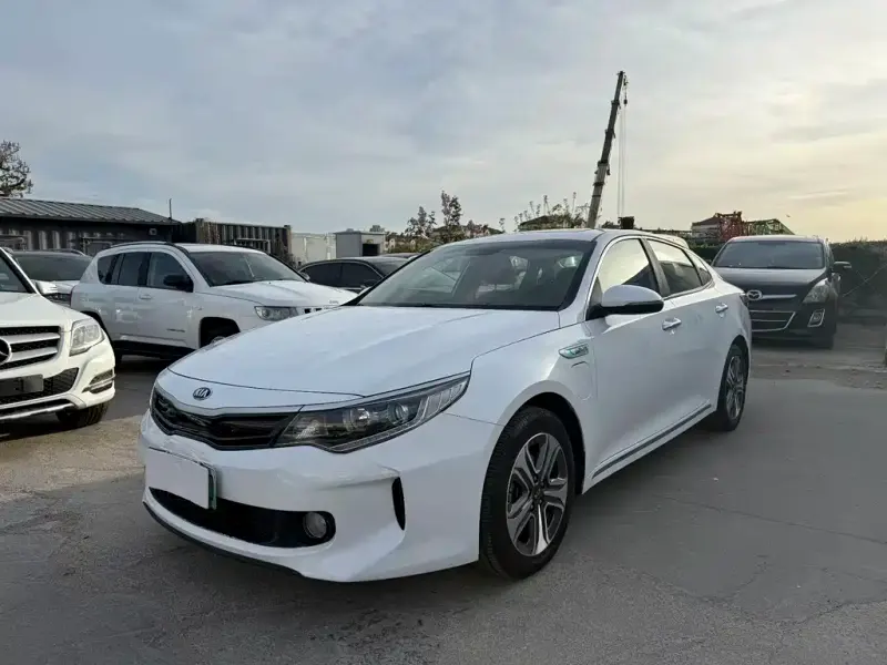 Kia K5 New Energy, 2019