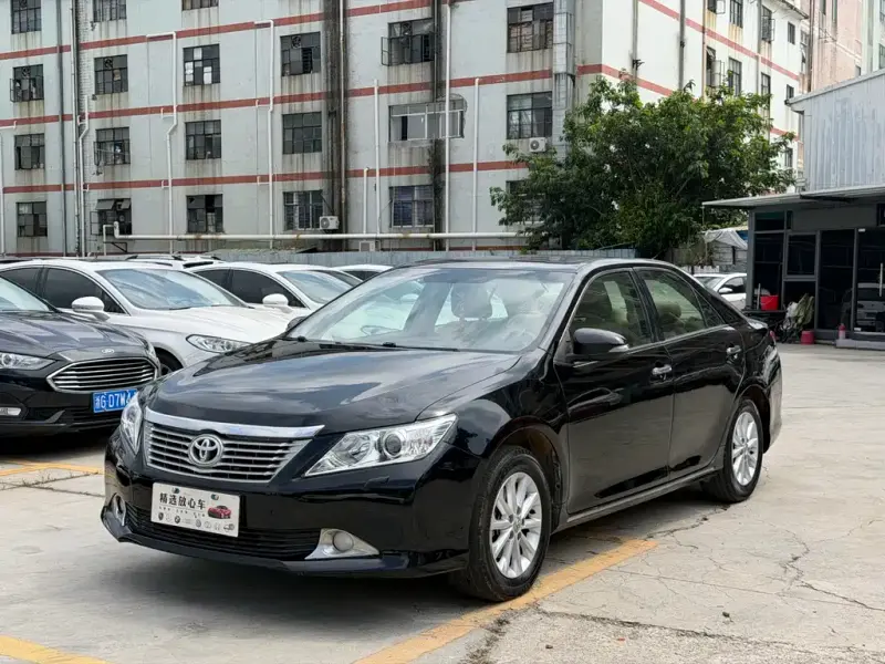 Toyota Camry, 2013