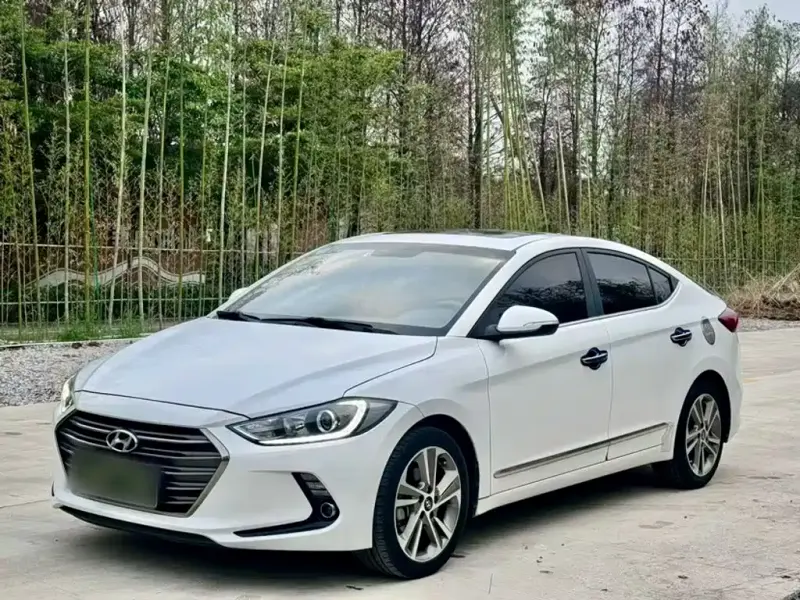 Hyundai Elantra, 2018