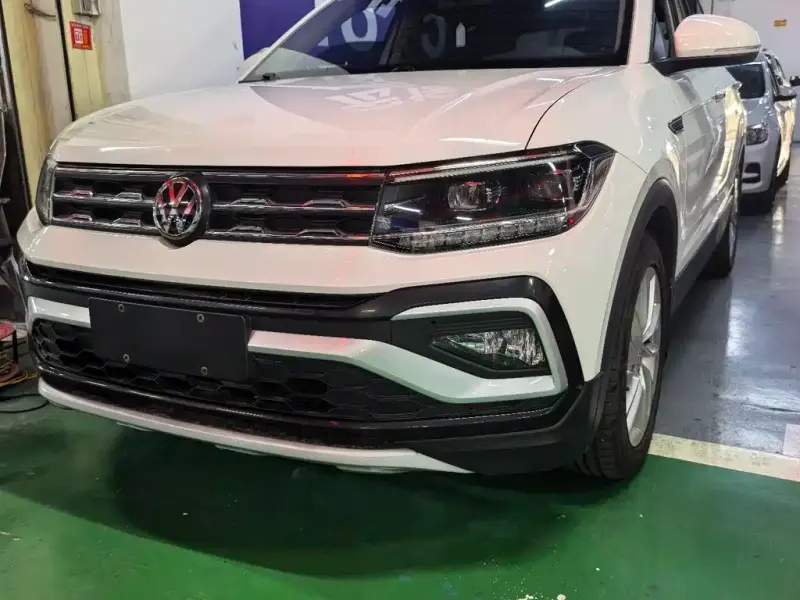 Volkswagen T-Cross, 2019