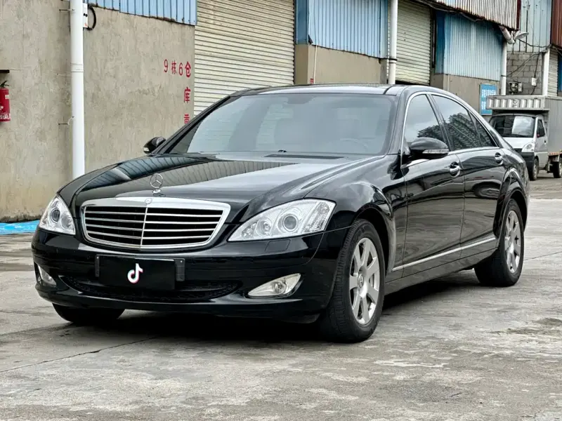 Mercedes-Benz S-Class, 2005