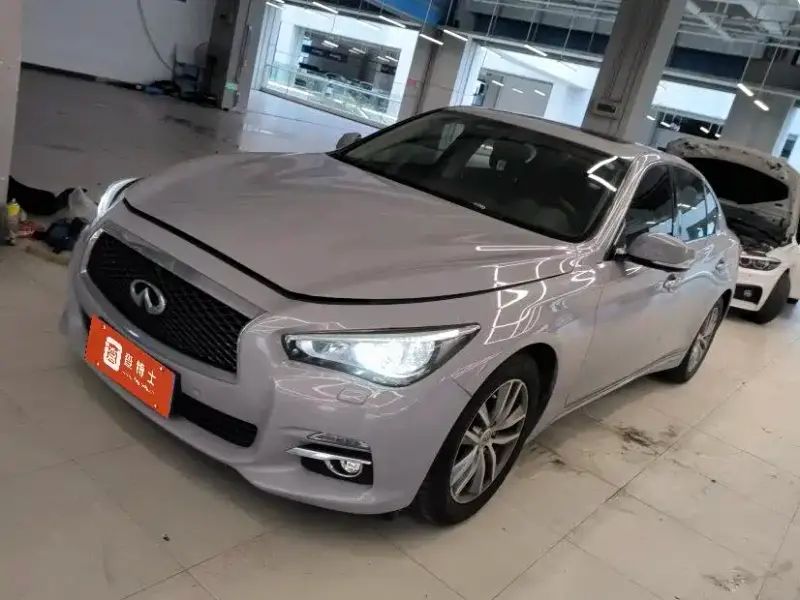 Infiniti Q50L, 2016