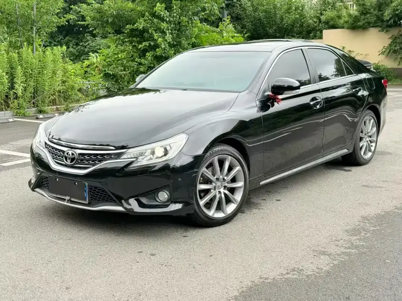 Toyota Reiz, 2014