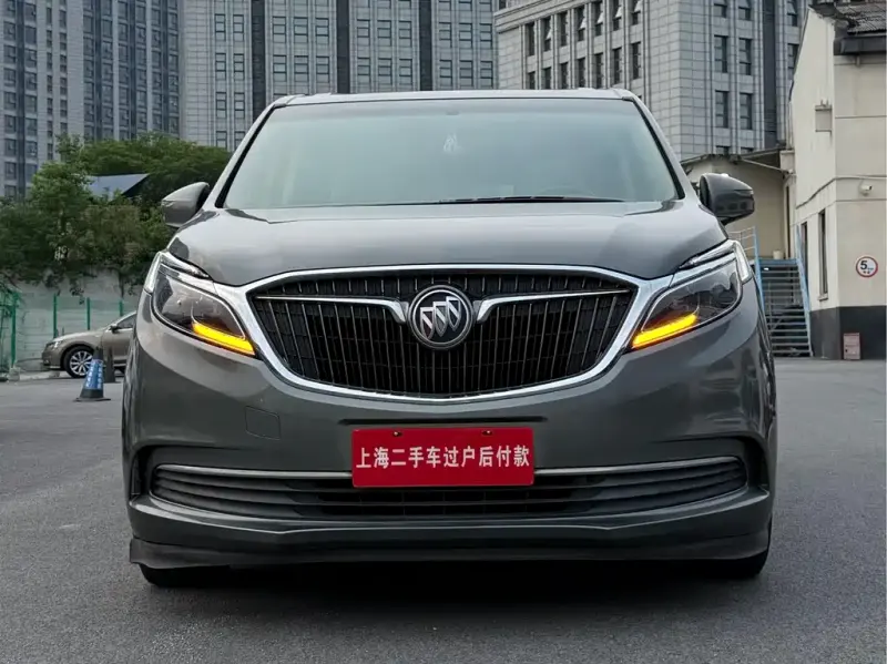Buick GL8, 2017