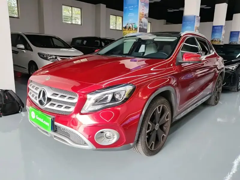 Mercedes-Benz GLA, 2017