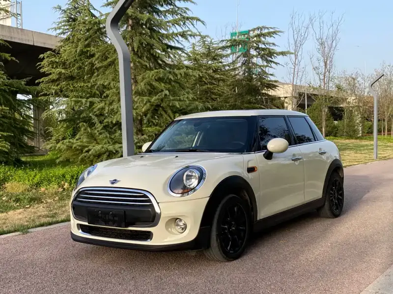 MINI Mini, 2019