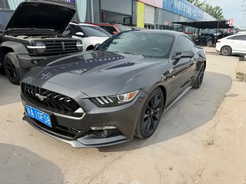 Ford Mustang, 2015