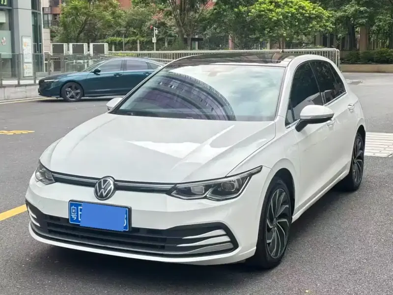 Volkswagen Golf, 2021