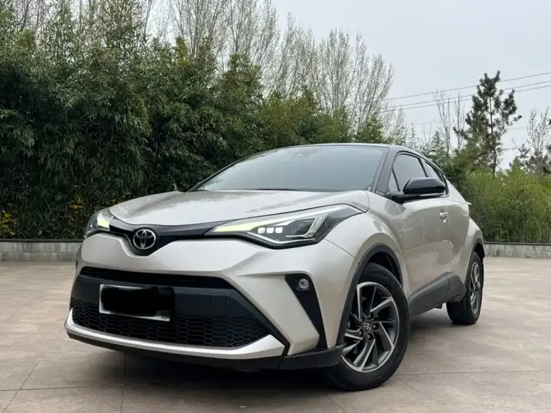 Toyota C-HR, 2022
