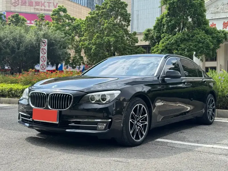 BMW 7 Series, 2014