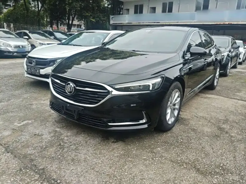 Buick LaCrosse, 2022
