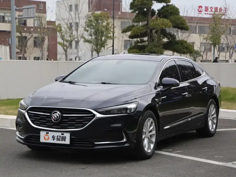 Buick LaCrosse, 2022