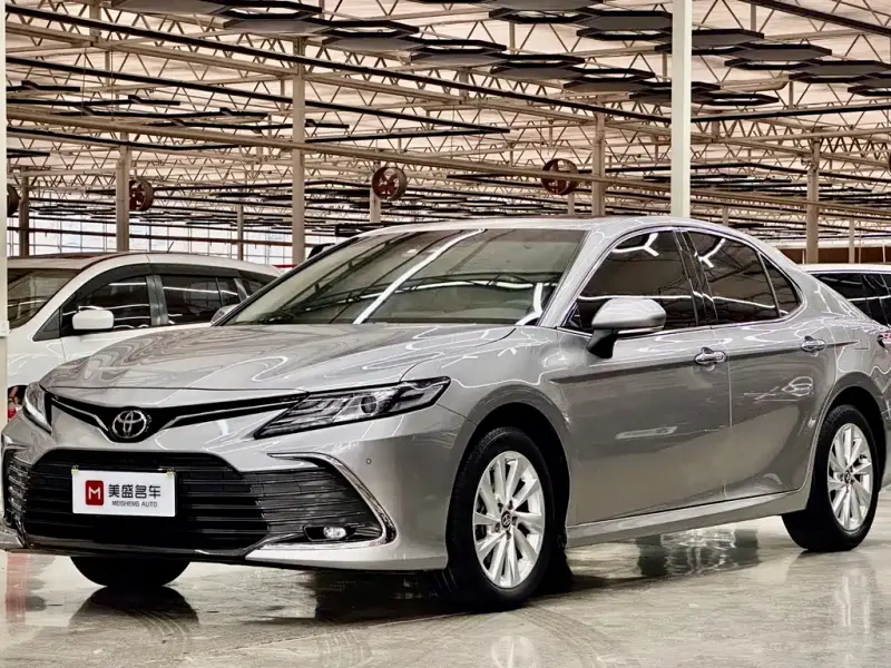 Toyota Camry, 2022