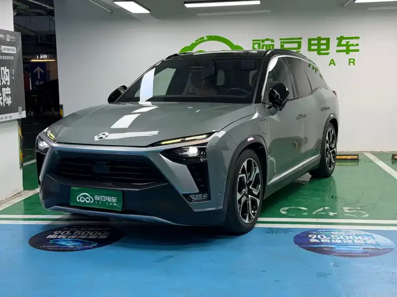 NIO ES8, 2022