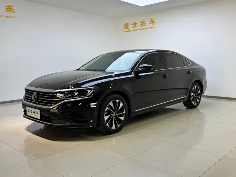 Volkswagen Passat, 2022