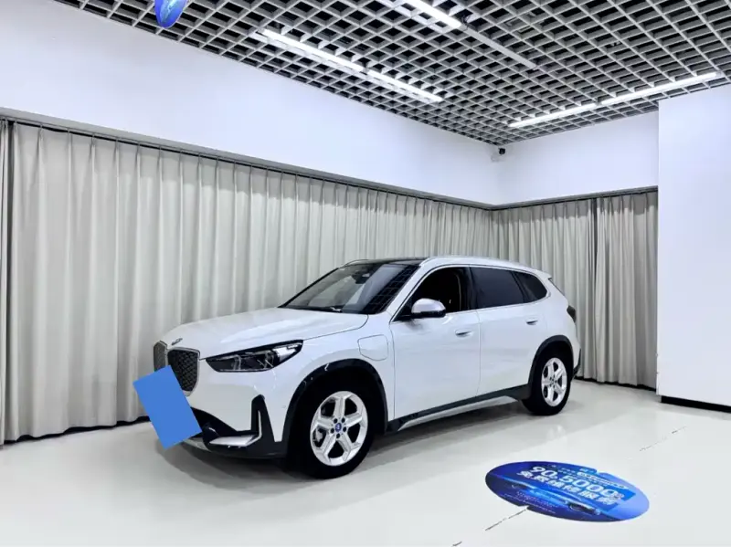 BMW iX1, 2024