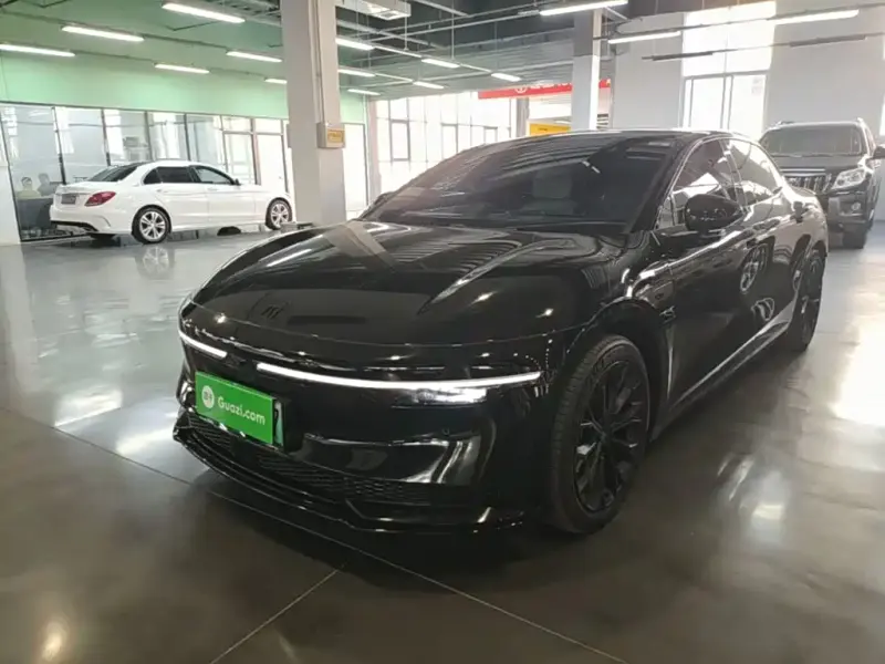 Zeekr 007, 2024
