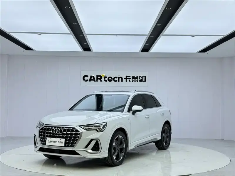 Audi Q3, 2023