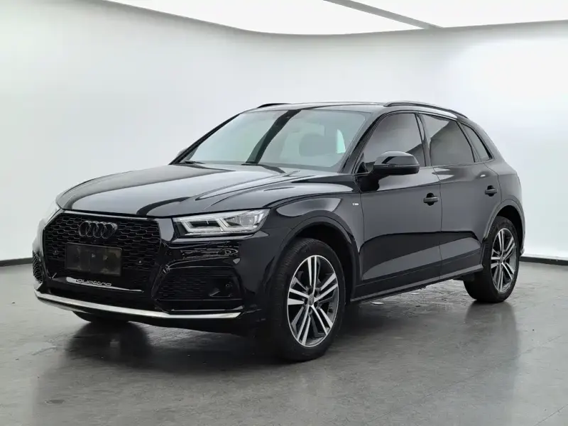 Audi Q5L, 2020