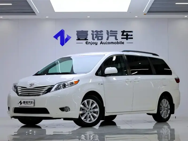 Toyota Sienna, 2017