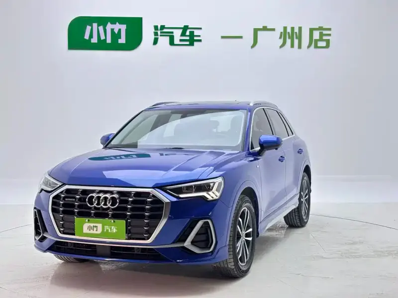 Audi Q3, 2022