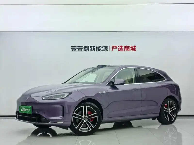 AITO M5, 2025