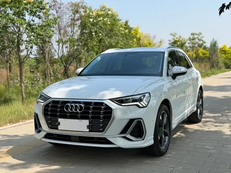 Audi Q3, 2022