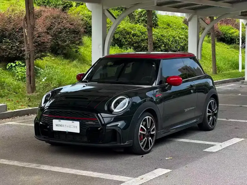 MINI JCW, 2022