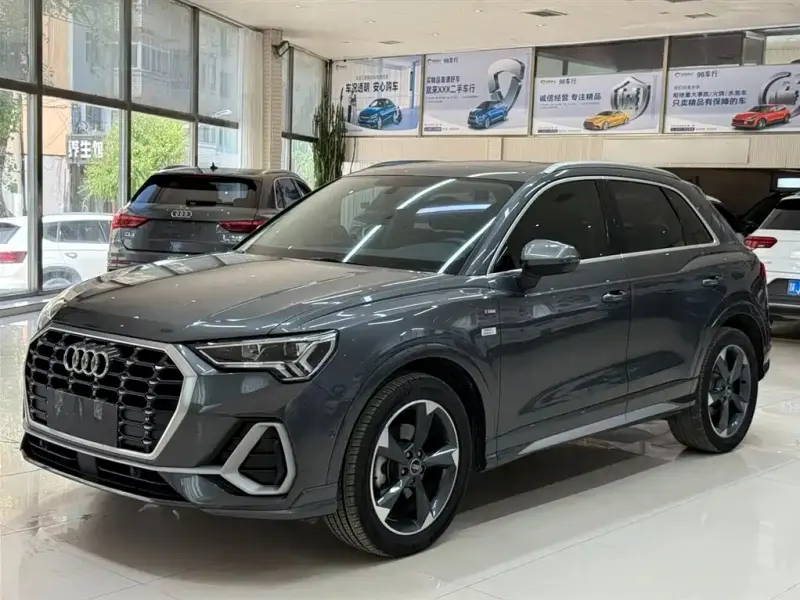 Audi Q3, 2023