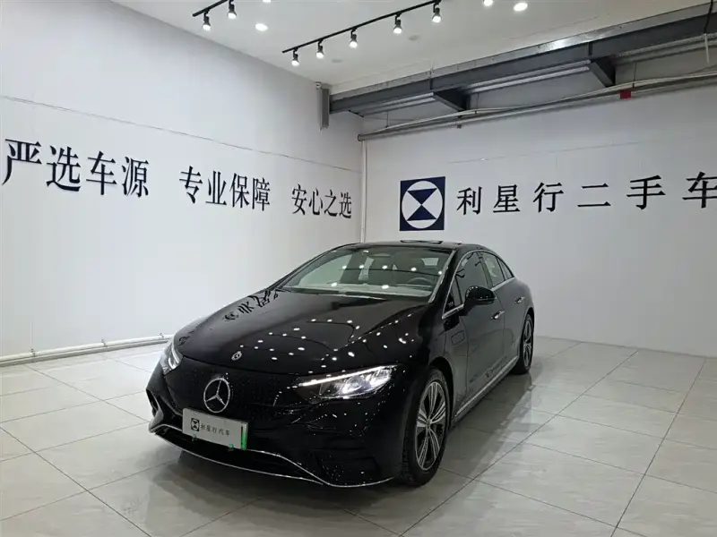 Mercedes-Benz EQE, 2025