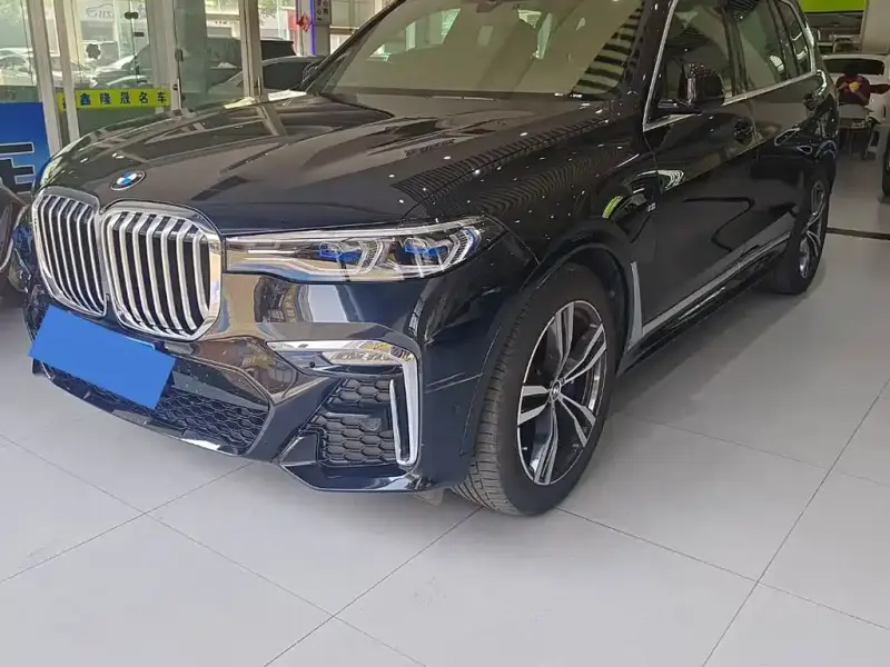 BMW X7, 2021