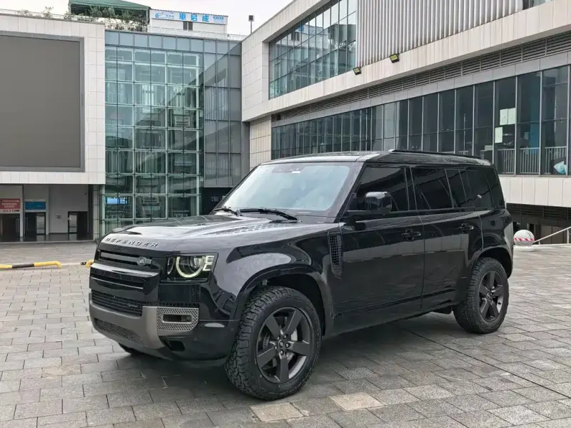 Land Rover Defender, 2022