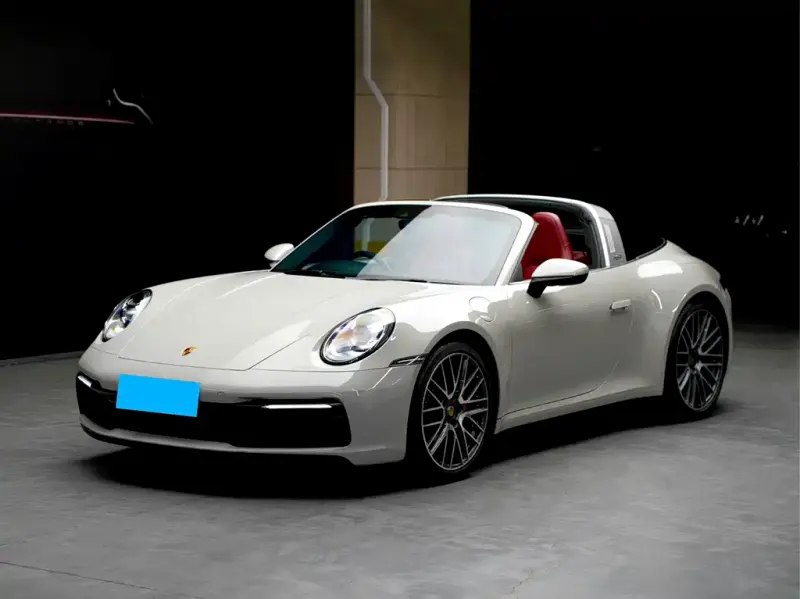 Porsche 911, 2021