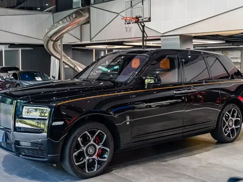 Rolls-Royce Cullinan, 2022