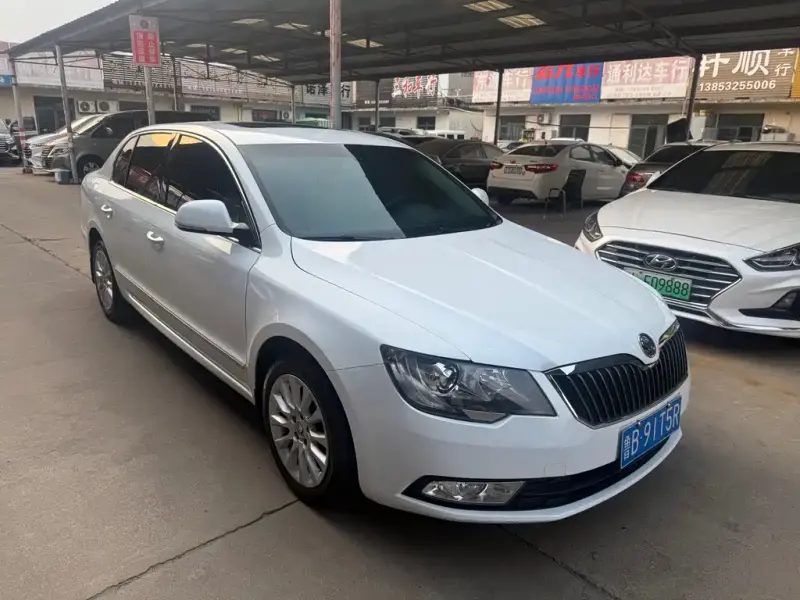 Skoda Superb, 2014