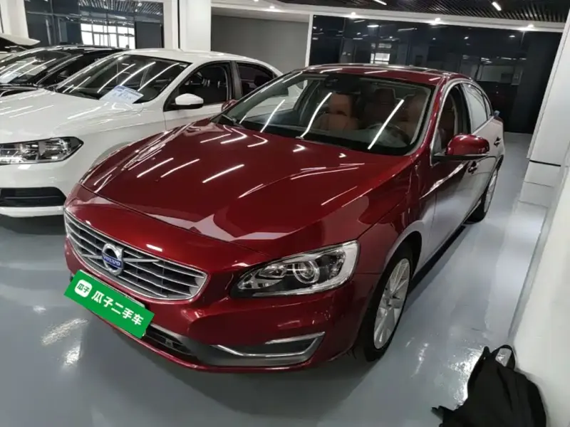 Volvo S60, 2014
