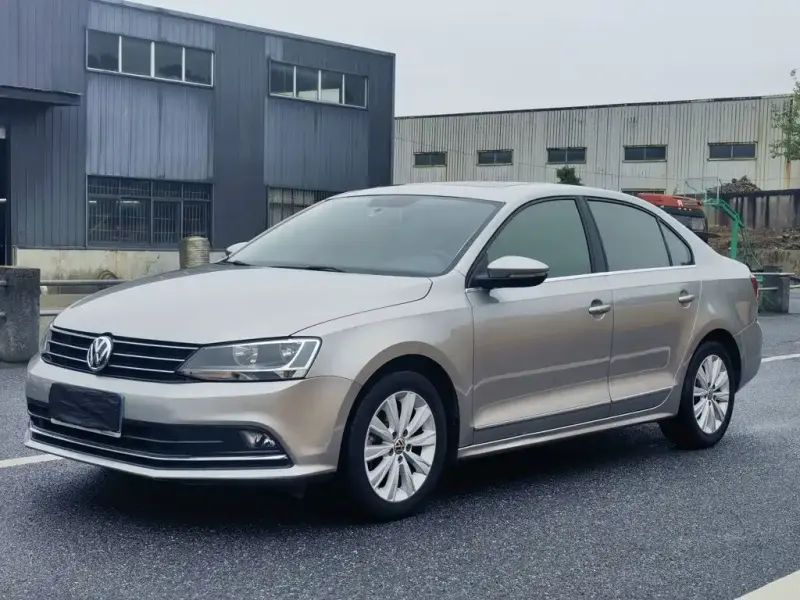 Volkswagen Sagitar, 2016