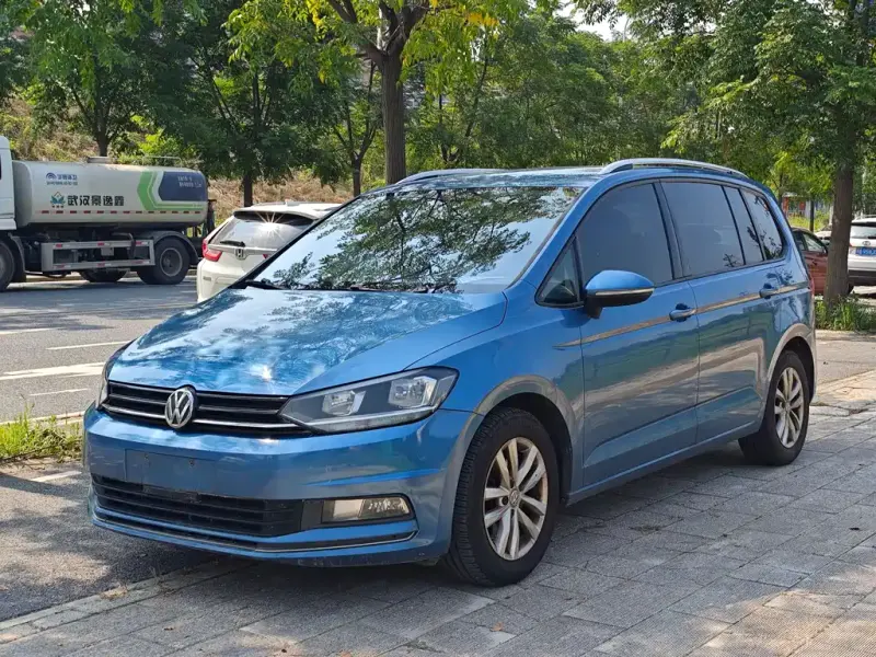 Volkswagen Touran, 2017