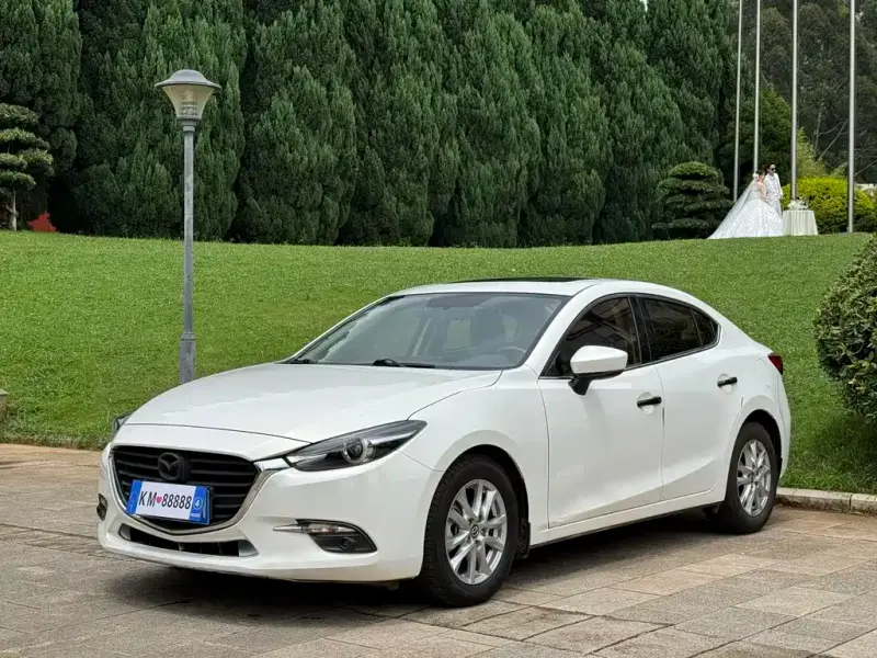 Mazda 3 Axela, 2018