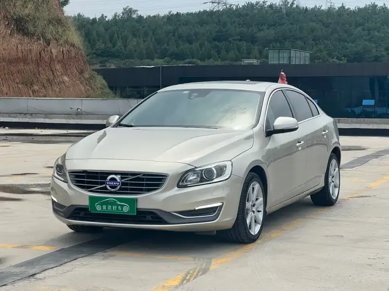 Volvo S60, 2016