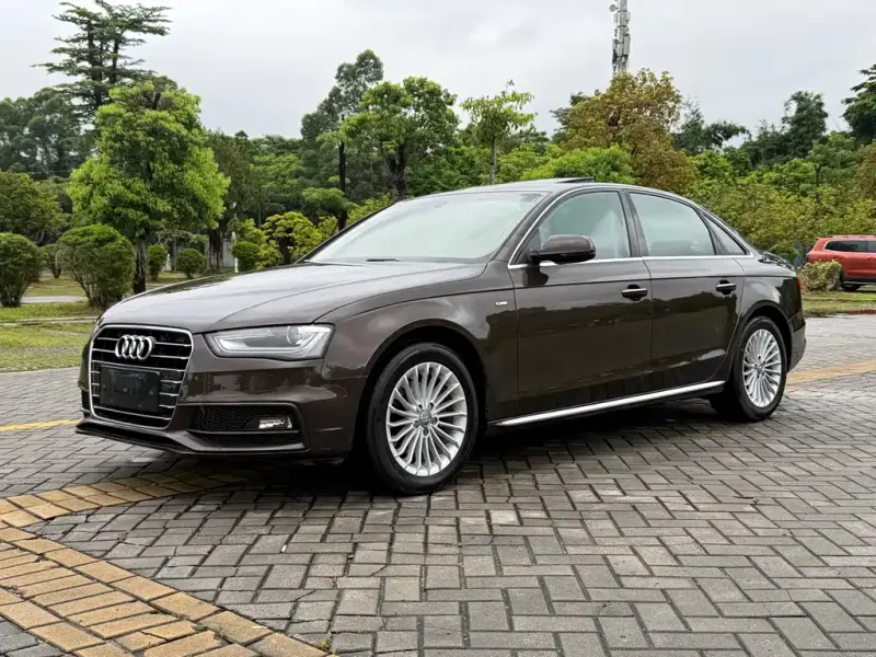 Audi A4L, 2016