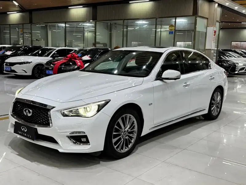 Infiniti Q50L, 2018