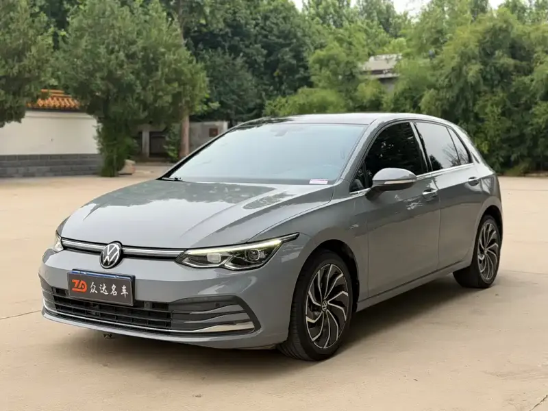 Volkswagen Golf, 2021