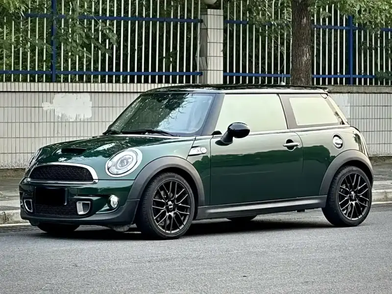 MINI Mini, 2014