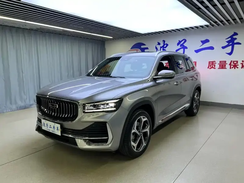 Geely Xingyue L, 2025