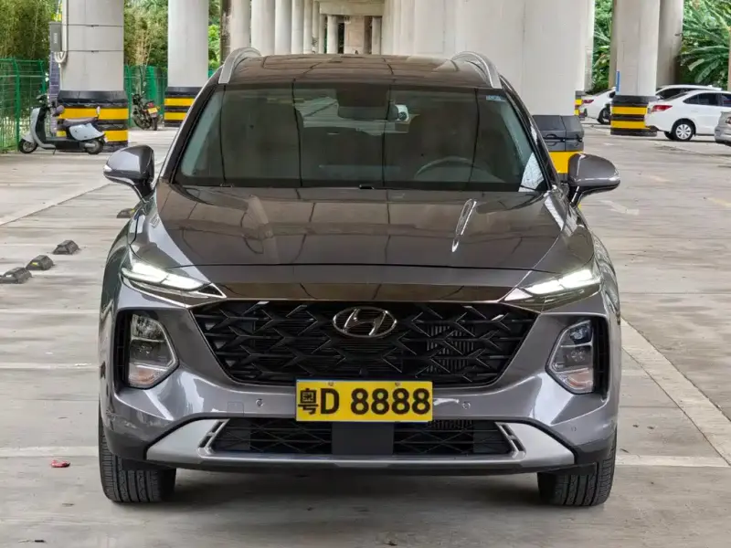Hyundai Santa Fe, 2023