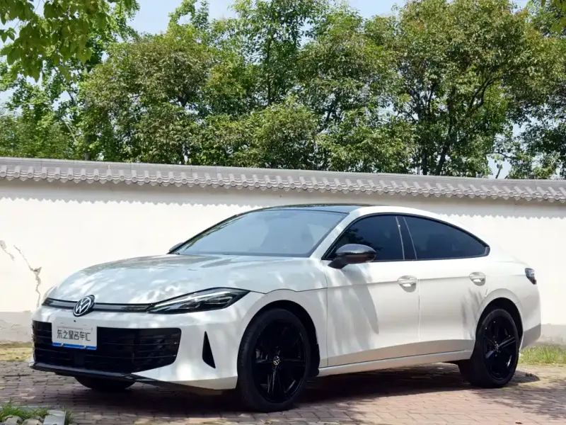 Volkswagen Lamando, 2025