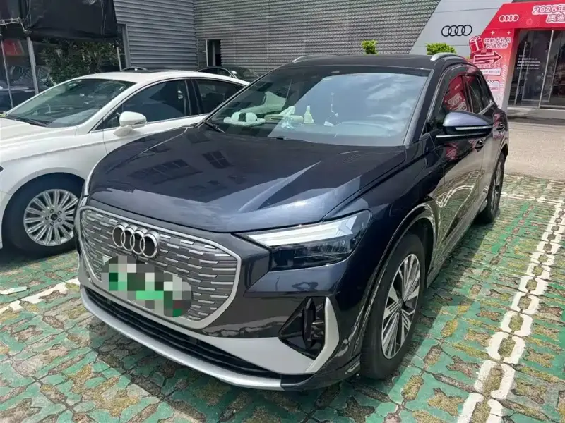Audi Q4 e-tron, 2024